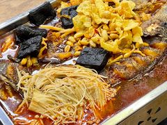 -在巷子里的烤肉店·螺蛳粉烤鱼·牛蛙(和美城店)