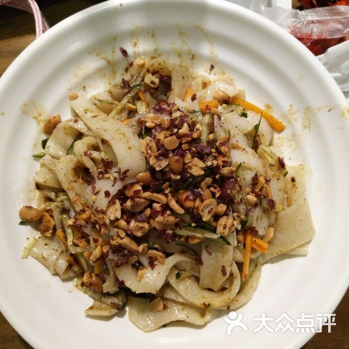 小颖美食本人图片