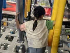 -嗨翻Hi-Fun竞技主题乐园·蹦床团建生日轰趴(荆川 国光1937店)