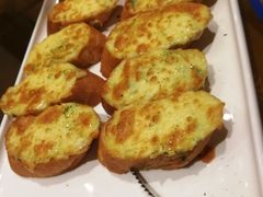 烤芝士蒜香面包-hallch好吃餐厅(奥体中心店)