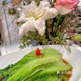 哎呀呀❗️这里的小哥哥小姐姐编小辫真好看