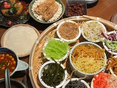 -包整·丝娃娃(一览甲秀楼风景店)