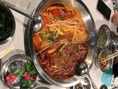 -老成都市井火锅阿泥頭火锅公司(海宁长安佳源中心广场店)