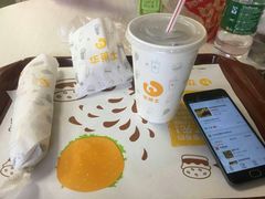 -华莱士·全鸡汉堡(电脑城店)