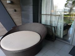 -上海滴水湖皇冠假日酒店