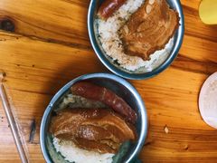 -梁阿婆廿年老牌扣肉糯米饭