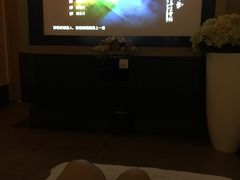 -金色印象·4K影院式足体养生(杨家坪西郊店)