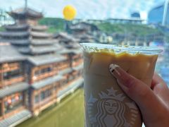 -星巴克(南宁民歌湖店)