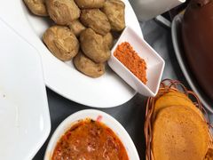 烤建水臭豆腐-蔼若春.传承三十年云南菜(金碧公园店)