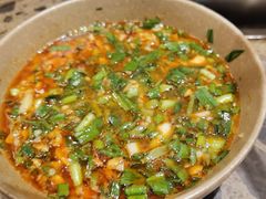 -肖肖酸萝卜鱼火锅(总店)