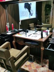 -构想时尚发型会所