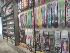 -吾悦广场(南京鼓楼店)