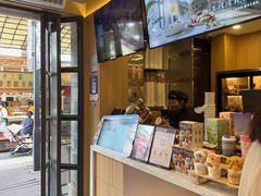 -霸王茶姬(南强街店)