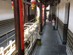 -唔呶喔哩酒家(生产街店)