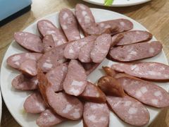 哈尔滨大红肠-东北特色菜馆(珞喻东路店)