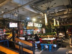大堂-钢管厂歆瑞源油卤串串香(春熙路太古里店)