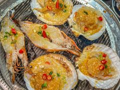 -围炉肉舍•炭烤活鳗•丹东海鲜烤肉(步行街店)