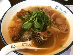 -美奈小馆·越南料理(中航城君尚购物中心店)