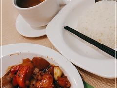 -佰搭果·广式茶餐厅(西华路店)