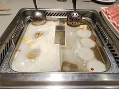 -海底捞火锅(金山百联店)