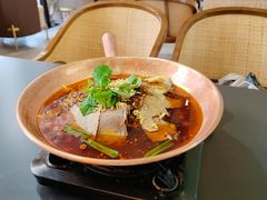 -桥边小楼·手工云南菜·古城观景小楼