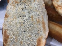 -门庭若市豆浆油条(恒生广场店)