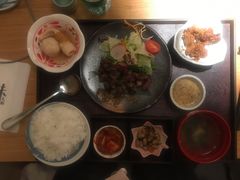炭烧雪花牛肉定食-味太助·银饭食堂(中华城店)