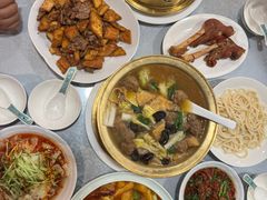-汗腾格里·风味餐厅(新疆驻京办店)