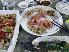 -四川小胡子海鲜(丁村万人海鲜广场店)