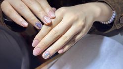 -阿噶西美甲美睫