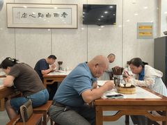 -老西白点心店