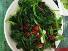 乡土川菜餐馆-乡土特色.冷锅鱼.牦牛肉汤锅