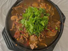 -余家庄肥肠鱼地方汤锅(银杏大道店)
