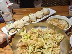 -金枝玉叶上海人家食府(三里河店)