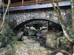 -藏龙百瀑风景区