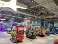 -利奥梦幻主题乐园(爱琴海购物公园店)