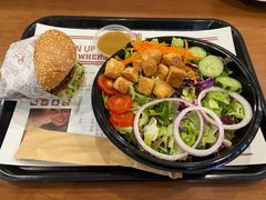 -The Habit Burger Grill 哈比特汉堡(世博店)
