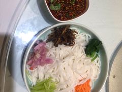 -飞虎过桥米线(翠湖店)