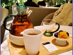 -théATRE 茶聚场(王府中環店)