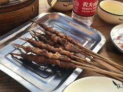 -东顺全羊坊烧烤炒菜莜面(张北店)