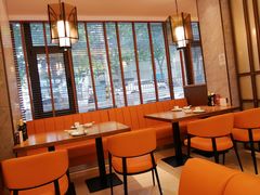 靠窗位-新时代大酒店(仰口路店)
