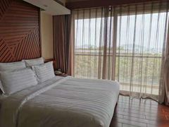 -三亚湾海居铂尔曼度假酒店