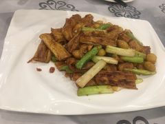 XO酱爆炒鲜支竹-岭南海晏楼(滨江东总店)