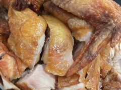 -何妹湿辣牛肉·粤式烧烤砂煲(桂雅路店)