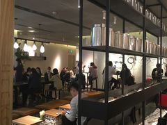 大堂-喜茶(深圳东门1234店)