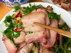 -大众跷脚牛肉馆·非遗传承单位(峨眉山店)