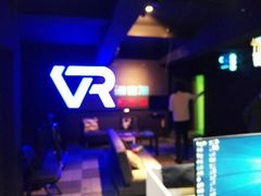 -VR 间客漫·PS电玩·虚拟现实包间游戏电竞(街道口店)