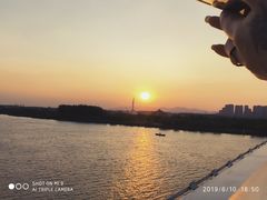 -南京眼步行桥