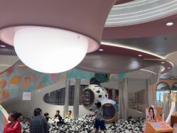 -奈尔宝家庭中心·国风主题·亲子餐厅(豫园商城店)