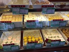 面包甜点陈列柜-北京稻香村(堤口路店)
